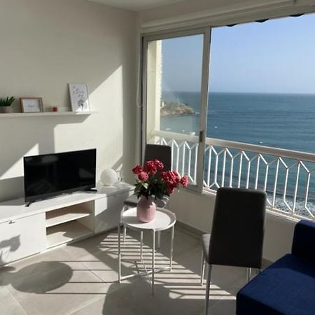 Precioso Apartamento A Estrenar En Primera Linea De Playa Бенидорм Экстерьер фото
