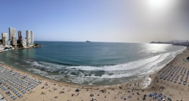 Precioso Apartamento A Estrenar En Primera Linea De Playa Бенидорм Экстерьер фото