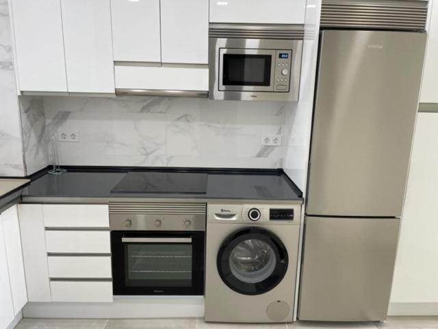 Precioso Apartamento A Estrenar En Primera Linea De Playa Бенидорм Экстерьер фото