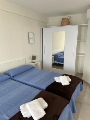 Precioso Apartamento A Estrenar En Primera Linea De Playa Бенидорм Экстерьер фото